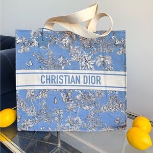 DIORIVIERA Tote. Tropical Toile De Jouy. Blue and Cream. NEW.